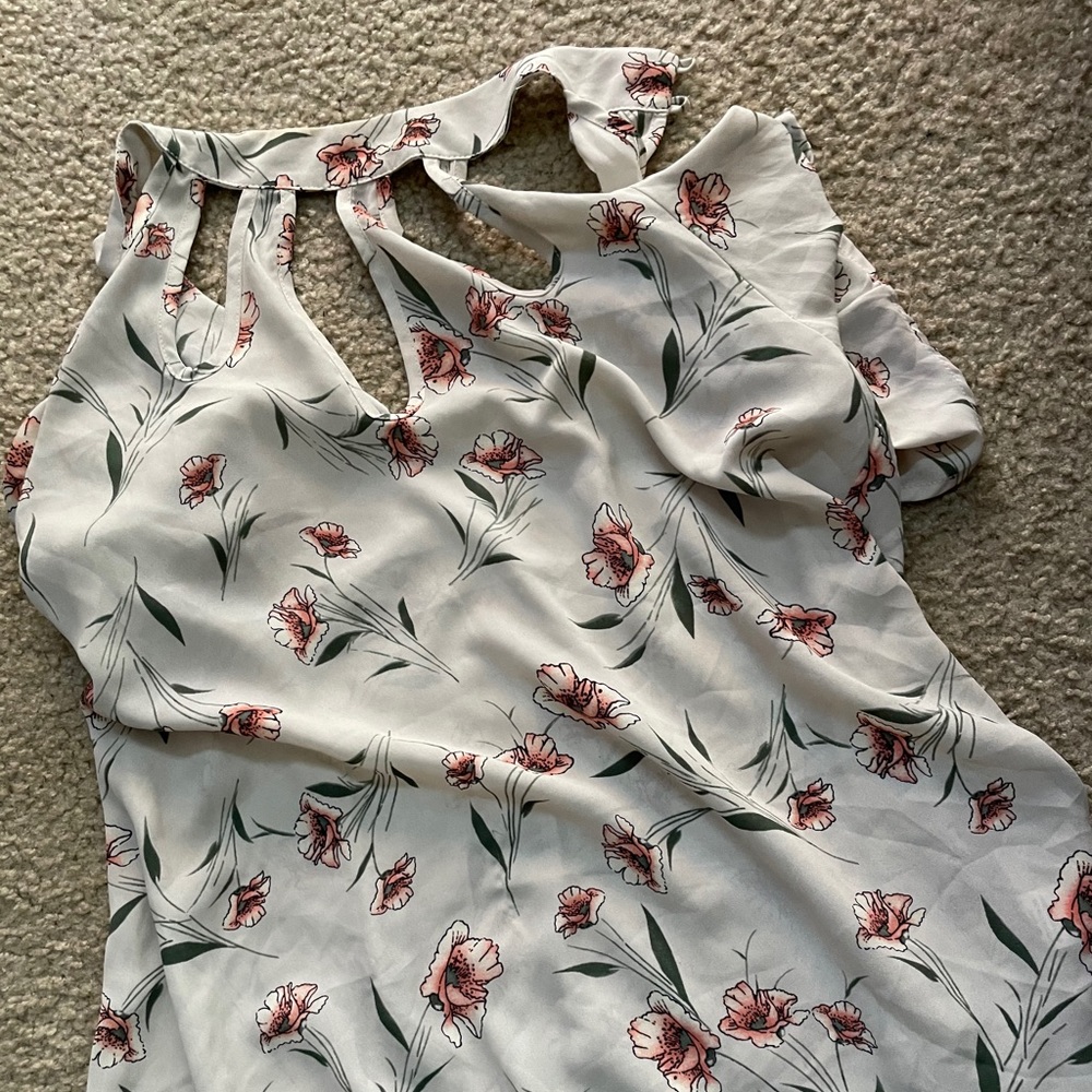 Women’s blouse